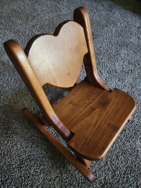 FOLDING Solid Wood Vtg Child Doll Rocking Chair Heart Shape Cottage Core Country